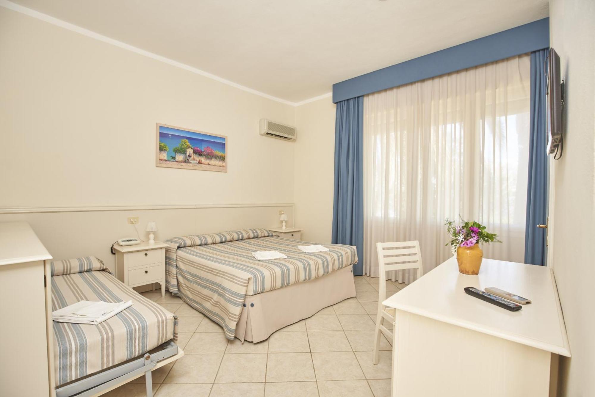 Hotel Villa Rodriguez Capoliveri  Exterior foto
